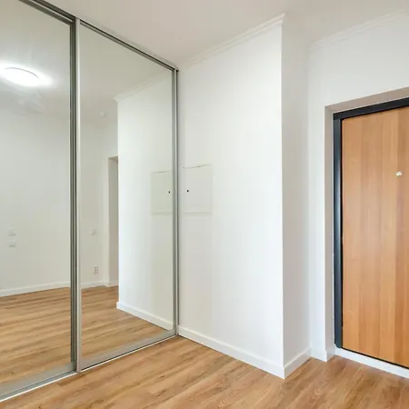 Petrovdom 7-27 In Rc Kvartet, 16г Vasyl Lypkivskyi Street * Киев