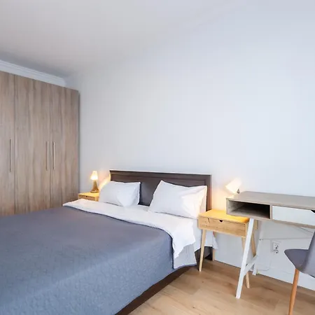 Апартаменты Petrovdom 7-27 In Rc Kvartet, 16г Vasyl Lypkivskyi Street